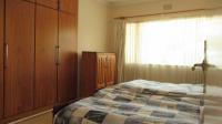 Bed Room 3 - 17 square meters of property in Cyrildene