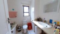 Main Bathroom - 5 square meters of property in Musgrave