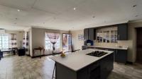 Kitchen - 34 square meters of property in Verwoerdpark