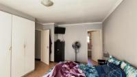 Main Bedroom - 20 square meters of property in Verwoerdpark