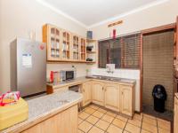 Kitchen of property in Riverton