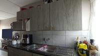 Kitchen - 7 square meters of property in Heuweloord