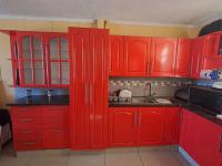  of property in Montclair (Dbn)