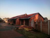 4 Bedroom 2 Bathroom House for Sale for sale in Vereeniging