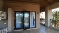 Balcony - 76 square meters of property in Maroeladal