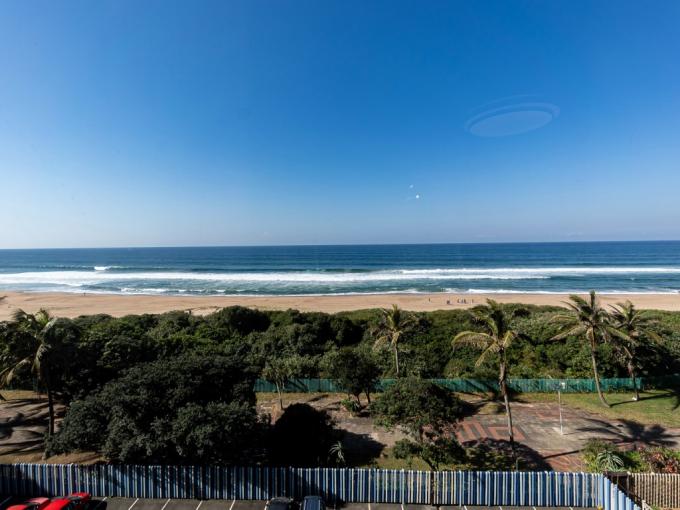 2 Bedroom Apartment for Sale For Sale in Amanzimtoti  - MR642900