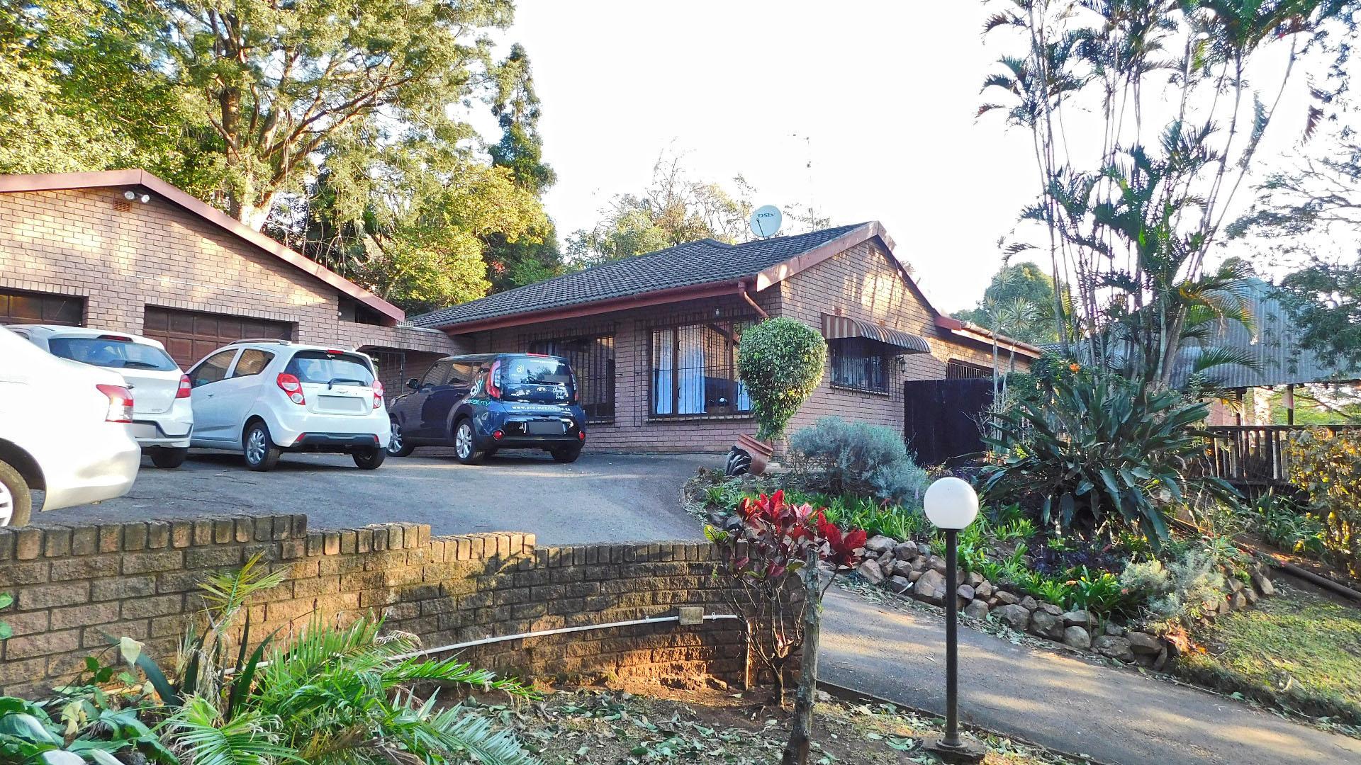 Front View of property in Kloof 