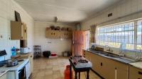 Kitchen - 44 square meters of property in Homestead Apple Orchards AH