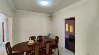 Dining Room - 10 square meters of property in Ravenswood