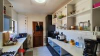 Kitchen - 11 square meters of property in Ravenswood