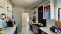 Kitchen - 11 square meters of property in Ravenswood