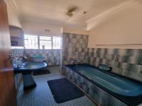 Bathroom 1 of property in Harrismith