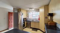 Kitchen - 14 square meters of property in Eden Glen