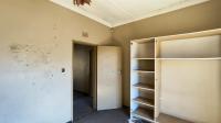 Bed Room 2 - 14 square meters of property in Anzac