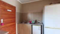 Kitchen - 9 square meters of property in Monavoni