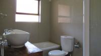 Bathroom 1 - 10 square meters of property in Homes Haven