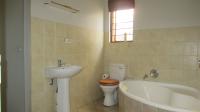 Bathroom 1 - 8 square meters of property in Northwold