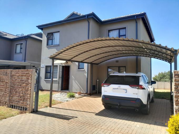 4 Bedroom House for Sale For Sale in Elandspoort - MR643462