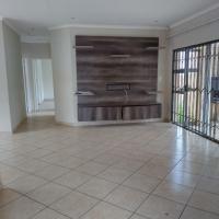 Informal Lounge of property in Zandspruit