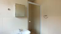 Bathroom 1 - 6 square meters of property in Zandspruit