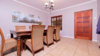 Dining Room of property in Worlds View