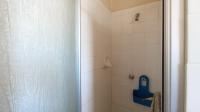 Bathroom 1 - 5 square meters of property in Doonside