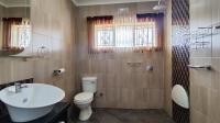 Main Bathroom - 5 square meters of property in Parkdene (JHB)