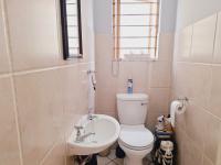 Guest Toilet - 2 square meters of property in Paulshof