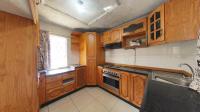 Kitchen - 9 square meters of property in Newlands East