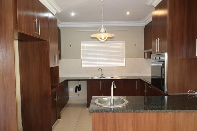 4 Bedroom Sectional Title for Sale For Sale in Shellyvale - MR643783