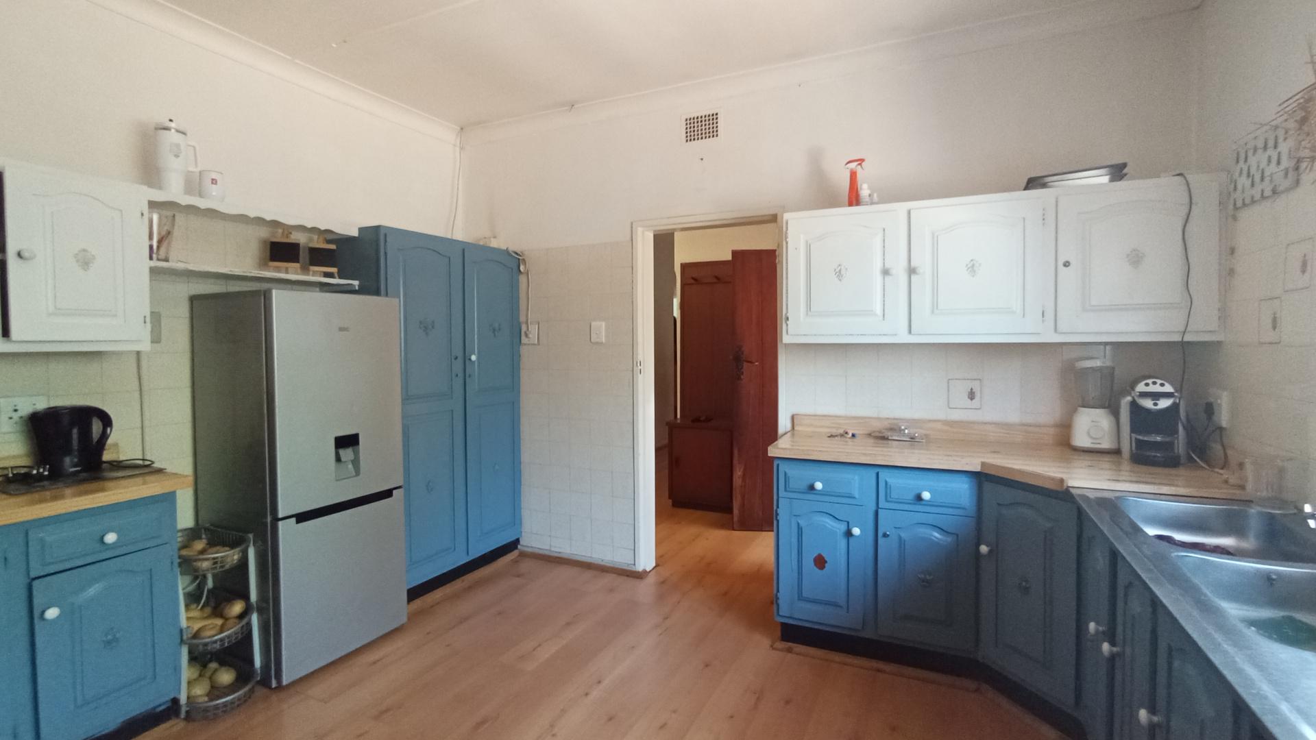 Kitchen of property in Meyerspark