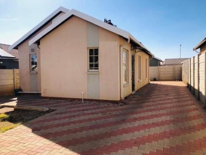 3 Bedroom House for Sale For Sale in Alberton - MR643938