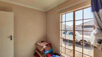 Bed Room 1 - 8 square meters of property in Watervalspruit