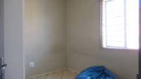 Bed Room 1 - 9 square meters of property in Jabulani