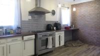 Kitchen - 19 square meters of property in Paulshof