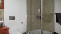 Bathroom 2 - 4 square meters of property in Paulshof