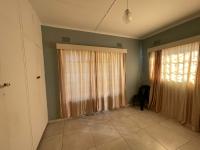 Bed Room 2 of property in Umtata