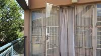 Balcony - 12 square meters of property in Bassonia