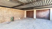 Patio - 20 square meters of property in Lambton