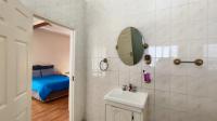 Main Bathroom - 7 square meters of property in Lambton