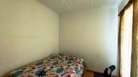 Bed Room 2 - 15 square meters of property in Lambton