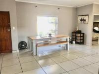 Dining Room of property in Kraaifontein