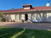 4 Bedroom 2 Bathroom House for Sale for sale in Brackenhurst