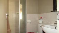 Main Bathroom - 4 square meters of property in Wilgeheuwel 