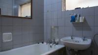 Bathroom 1 - 4 square meters of property in Discovery