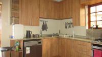 Kitchen - 19 square meters of property in Symhurst