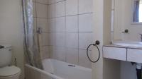 Bathroom 1 - 17 square meters of property in Symhurst