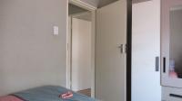 Bed Room 2 - 10 square meters of property in Protea Glen