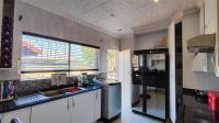 Kitchen - 14 square meters of property in Mayberry Park