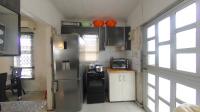 Kitchen - 8 square meters of property in Ntuzuma